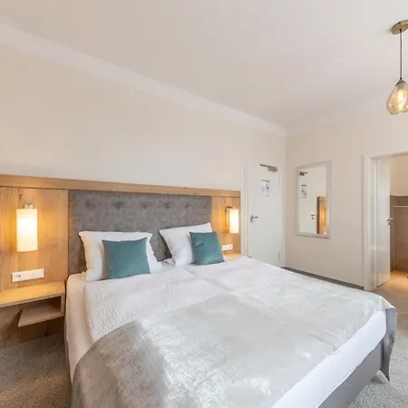 Haus Antina 招待所